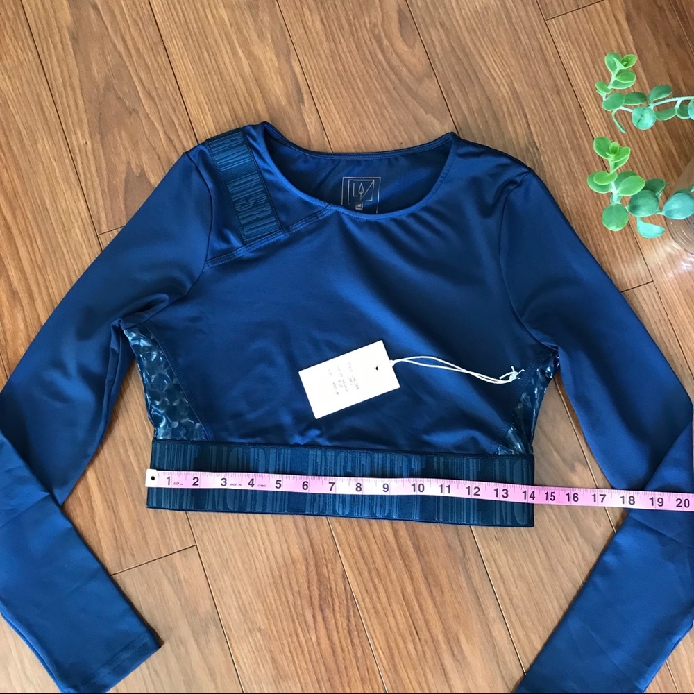 Lime & Vine Chelsea Cropped Long Sleeve Workout Top Size Medium NWT - Picture 5 of 6